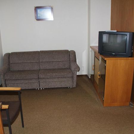 Einfelder Hof Garni Hotel Neumünster Kamer foto